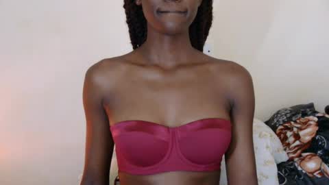 Snapshot of fantee_eeh chatting on 07/16/26, 03:34 pretty slim online show from 07/16/26, 03:34