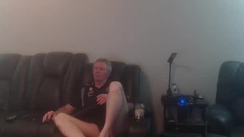 Snapshot of fantom666 chatting on 09/22/25, 06:10 PHANTOM online show from 09/22/25, 06:10