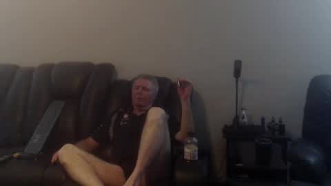 Snapshot of fantom666 chatting on 10/06/25, 05:32 PHANTOM online show from 10/06/25, 05:32