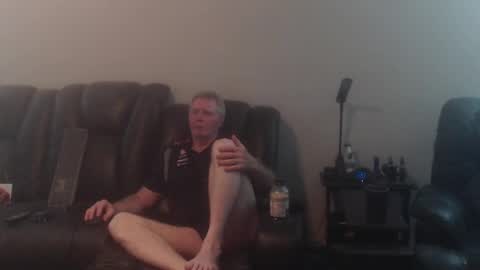 Snapshot of fantom666 chatting on 10/12/25, 05:01 PHANTOM online show from 10/12/25, 05:01