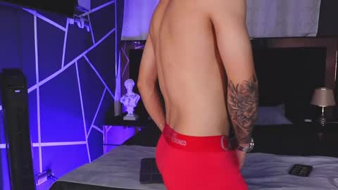 farid_jake_ online show from 01/10/25, 01:42