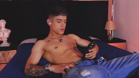 farid_jake_ online show from 02/13/25, 11:47