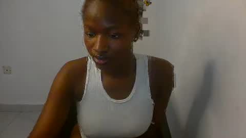 Snapshot of fariha_babyy chatting on 05/15/26, 07:54 Fariha online show from 05/15/26, 07:54