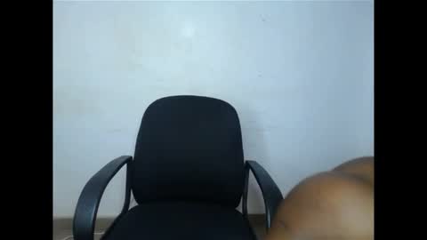 Snapshot of farihababy chatting on 02/15/26, 07:51 fariha online show from 02/15/26, 07:51