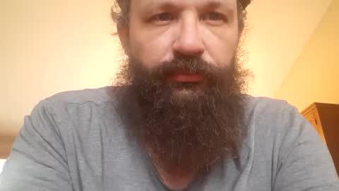 Snapshot of farm2boy chatting on 12/11/24, 05:26 Farm2boy online show from 12/11/24, 05:26