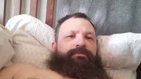 Snapshot of farm2boy chatting on 03/10/25, 05:07 Farm2boy online show from 03/10/25, 05:07