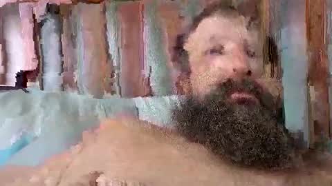 Snapshot of farm2boy chatting on 11/12/25, 05:02 Farm2boy online show from 11/12/25, 05:02