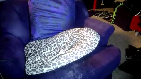 Farrah online show from 10/24/25, 02:41