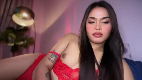 Snapshot of farrahmoanx chatting on 06/19/26, 03:27 farrahmoanx online show from 06/19/26, 03:27