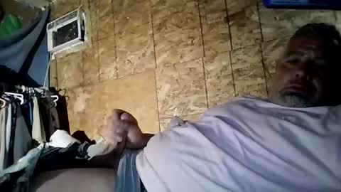 farrisshane1985 online show from 04/01/26, 12:00