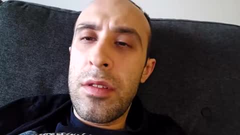 Snapshot of farzadjaghi chatting on 10/28/25, 04:53 farzadjaghi online show from 10/28/25, 04:53