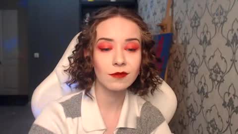Fascinating   Eyes online show from 07/01/26, 09:36
