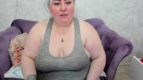 fashiona online show from 02/01/25, 07:57