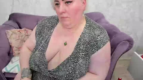 fashiona online show from 02/06/25, 12:22