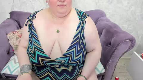 fashiona online show from 02/20/25, 12:19