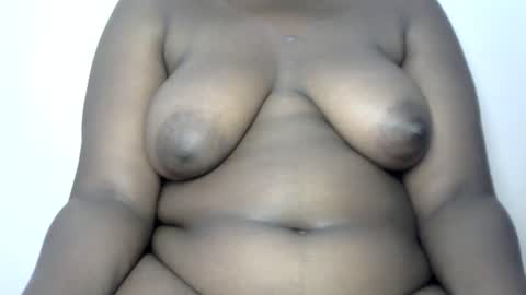 Snapshot of fatasspussy767 chatting on 07/10/26, 05:34 Fatass online show from 07/10/26, 05:34