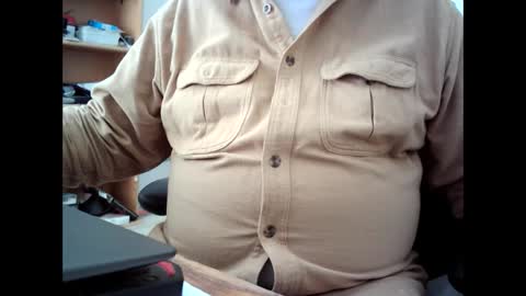 fatbellyitalian online show from 12/25/24, 03:06