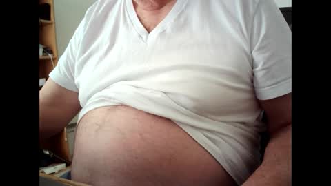 fatbellyitalian online show from 12/30/24, 03:46