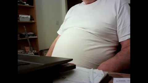 fatbellyitalian online show from 10/10/25, 01:10