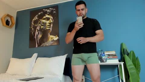 M A T  T E O online show from 12/21/24, 08:21