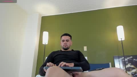 M A T  T E O online show from 10/31/25, 08:21