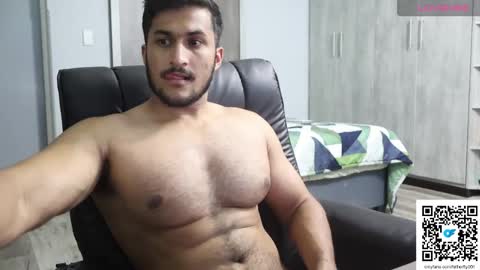 fatherfly001 online show from 01/12/26, 10:48