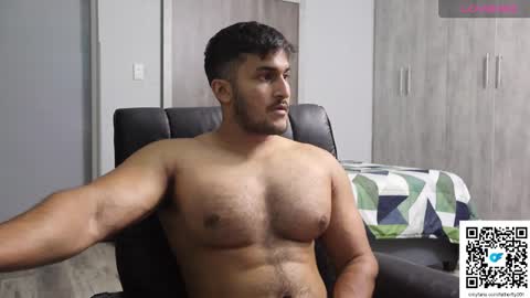 fatherfly001 online show from 02/08/26, 07:50