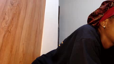 lexie online show from 02/25/25, 06:14