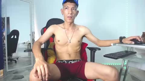 Snapshot of favel_gomez7 chatting on 01/14/25, 11:31 Favel Gomez online show from 01/14/25, 11:31