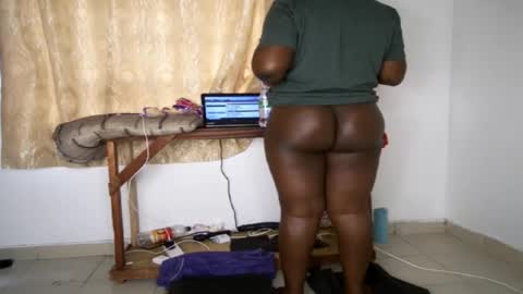 Snapshot of favgal chatting on 02/22/26, 06:46 favgal online show from 02/22/26, 06:46