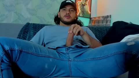 favid95 online show from 10/31/25, 03:35