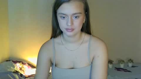 Snapshot of favorite_lovely_geneva chatting on 12/13/24, 08:20 Jasminefeelings online show from 12/13/24, 08:20