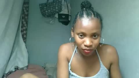 fayence09 online show from 09/26/25, 07:34