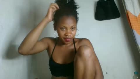 fayence09 online show from 10/20/25, 09:04