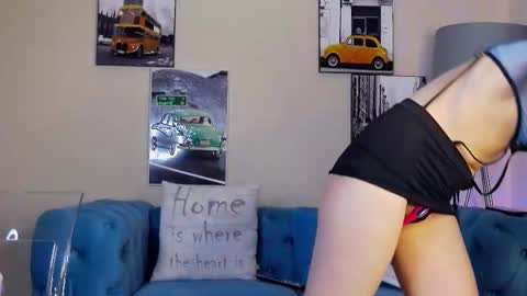 Snapshot of fayeslate chatting on 01/18/26, 05:44 Fayeslate online show from 01/18/26, 05:44