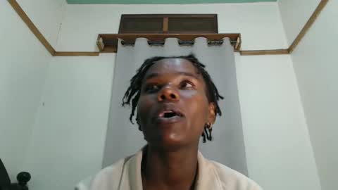 fayrie1 online show from 09/15/25, 12:05