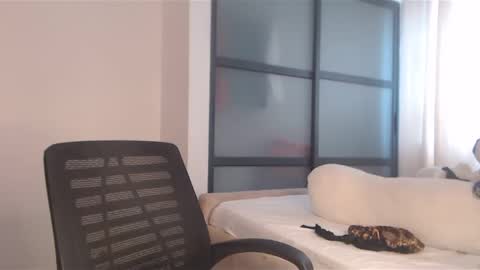 PRETTY online show from 12/05/24, 10:33