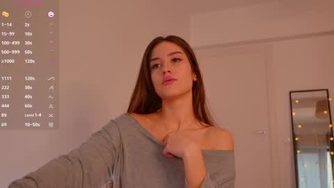 Snapshot of fazeyj chatting on 01/12/25, 06:49 FazeyJ online show from 01/12/25, 06:49