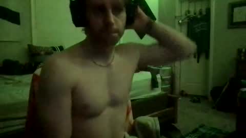 Snapshot of fbf231 chatting on 01/04/25, 09:43 Bullpen14 online show from 01/04/25, 09:43