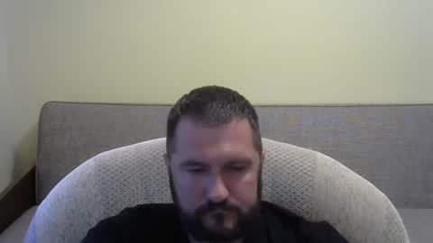 Snapshot of feb82 chatting on 06/30/26, 03:24 feb82 online show from 06/30/26, 03:24