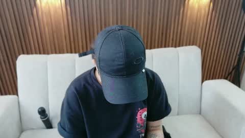 Snapshot of feelina_firesoul chatting on 08/09/26, 03:39 Feelena online show from 08/09/26, 03:39