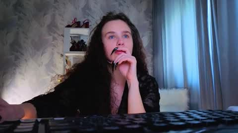 Kris online show from 10/21/25, 11:11