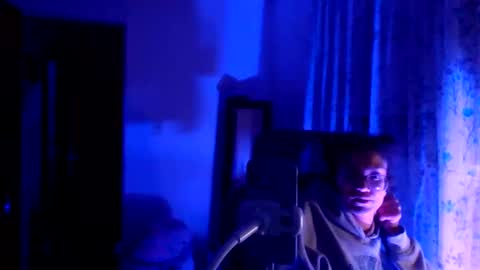 Soley online show from 11/20/25, 08:14