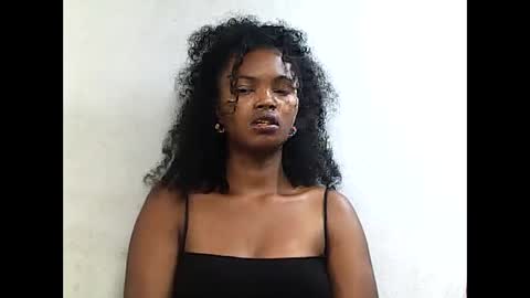 felicia422300 online show from 06/02/26, 06:48
