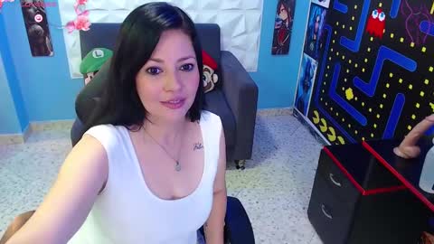 felina online show from 02/18/25, 08:58