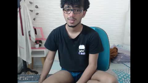 Snapshot of felipecams chatting on 09/12/25, 12:22 andres felipe benitez online show from 09/12/25, 12:22