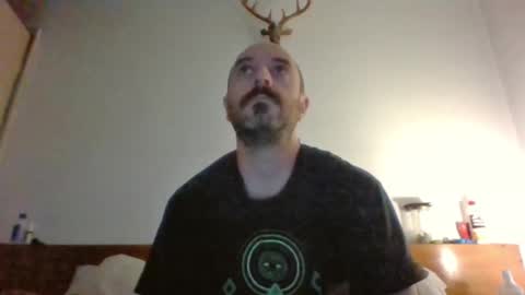 Snapshot of felipesmg2 chatting on 10/30/25, 11:33 felipesmg2 online show from 10/30/25, 11:33