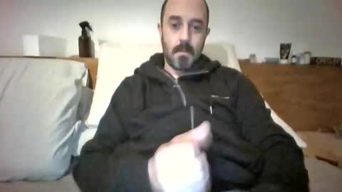 Snapshot of felipesmg2 chatting on 05/28/26, 11:02 felipesmg2 online show from 05/28/26, 11:02