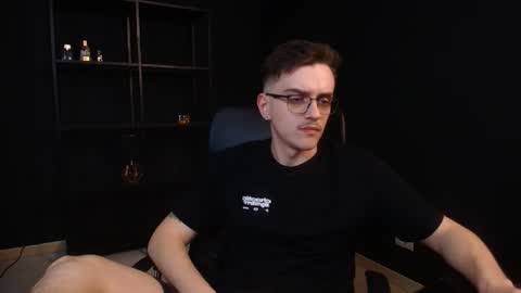 Snapshot of felixstark chatting on 05/15/26, 06:04 FelixStark online show from 05/15/26, 06:04