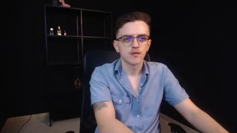 Snapshot of felixstark chatting on 05/17/26, 05:49 FelixStark online show from 05/17/26, 05:49